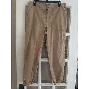 Sanctuary women’s size 31 (US 12) khaki cropped chino pants